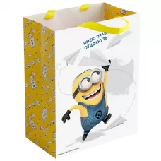 Пакет белый «Миньоны» 23х18х10  Пакет белый «Миньоны» 23х18х10