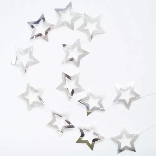 Гирлянда Звезды серебряные с вырубкой Гирлянда Звезды серебряные с вырубкой