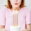 Свечи золотые высокие (12 шт.) Свечи золотые высокие (12 шт.)