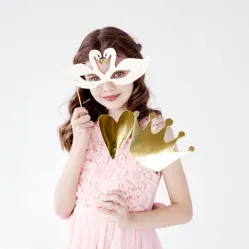 Набор для фото Лебеди