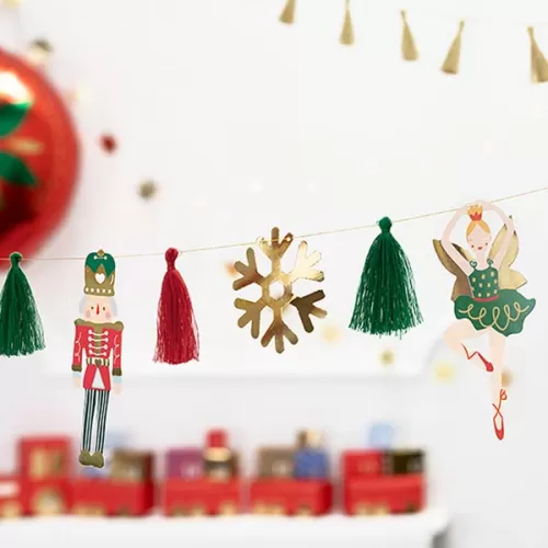 Гирлянда Щелкунчик красная Гирлянда Щелкунчик красная