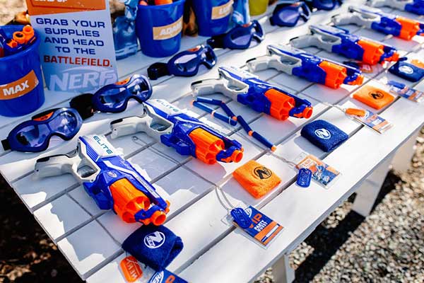 Вечеринка в стиле Nerf: идеи декора